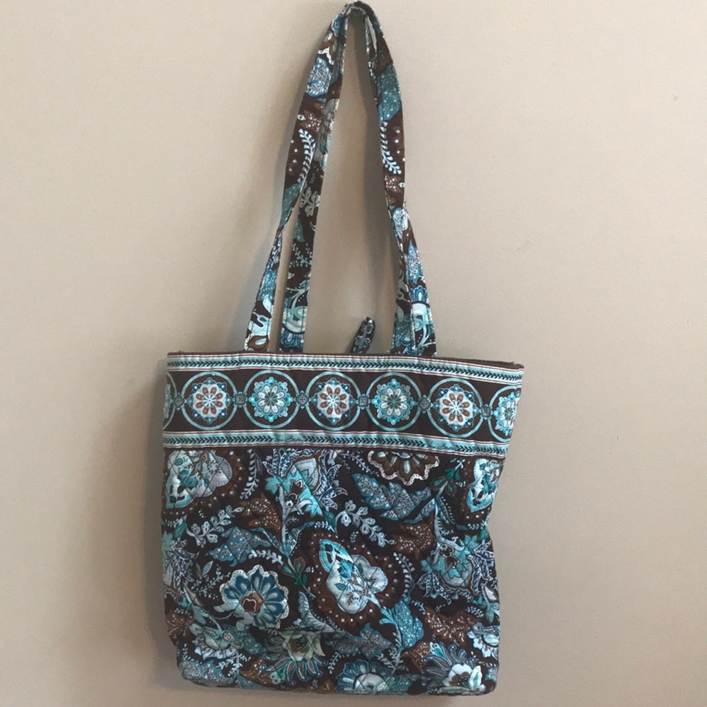 🌹Vera Bradley Blue and Brown paisley tote